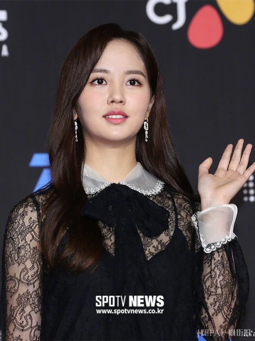 ����������ɫ��˿ȹ������ȴ����ĺ�������